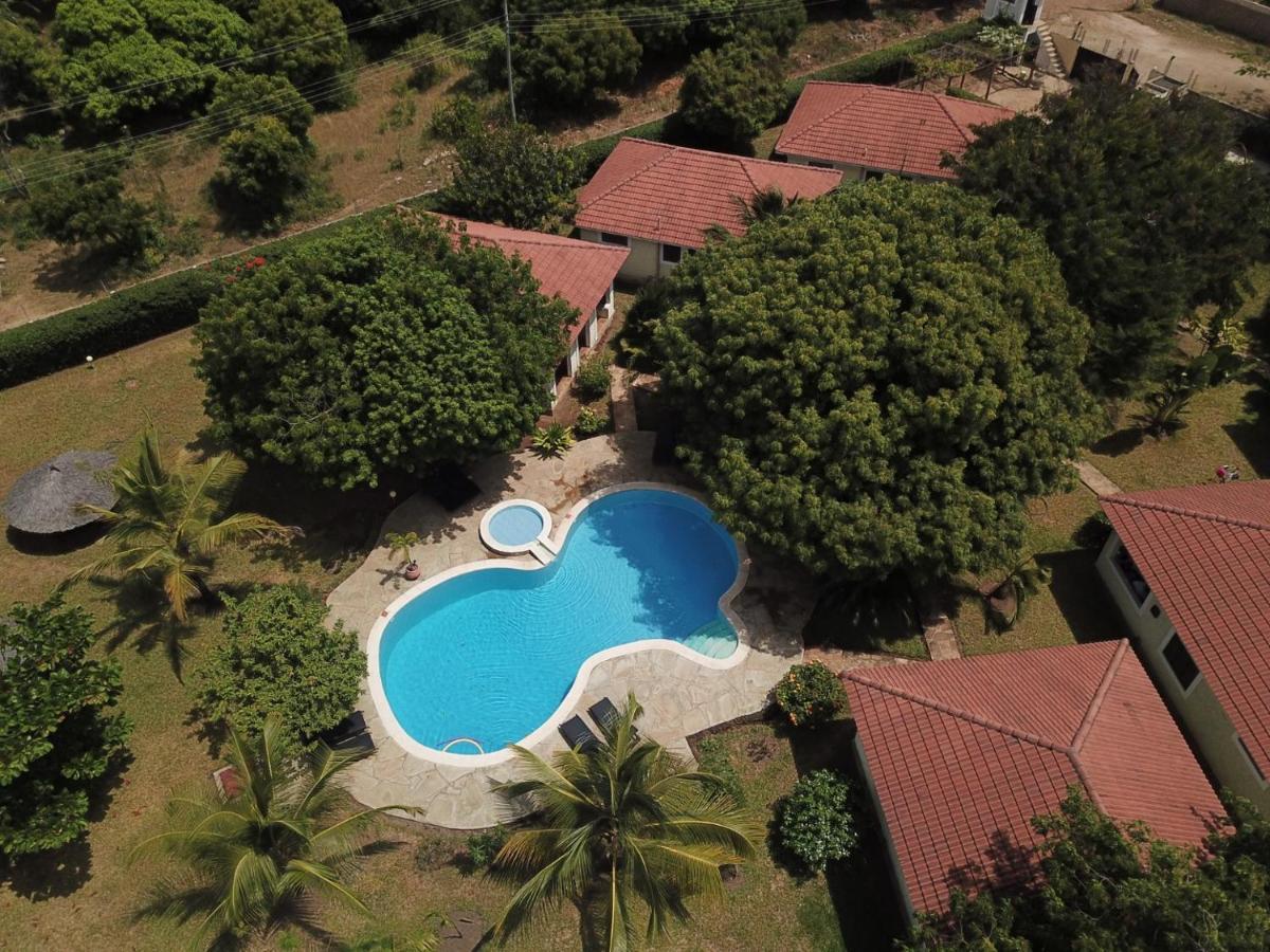 Safina Cottages Diani Beach Zewnętrze zdjęcie
