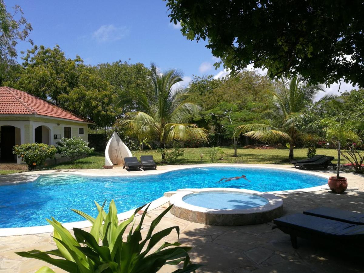 Safina Cottages Diani Beach Zewnętrze zdjęcie
